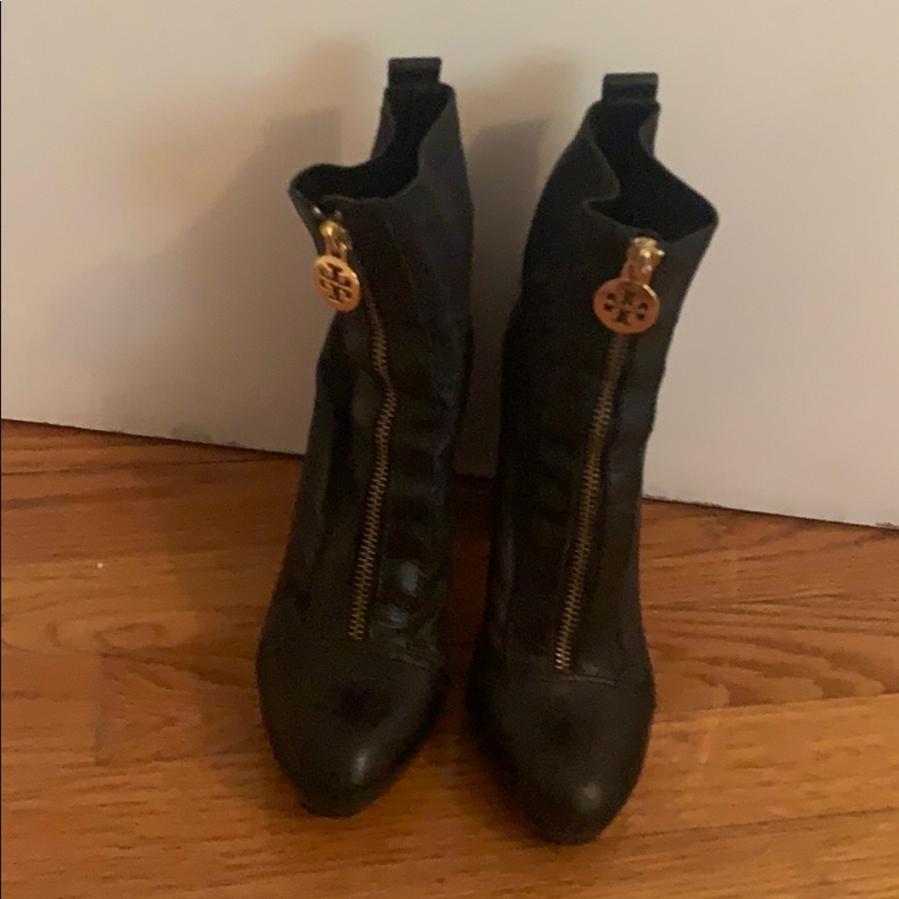 Tori Burch heels